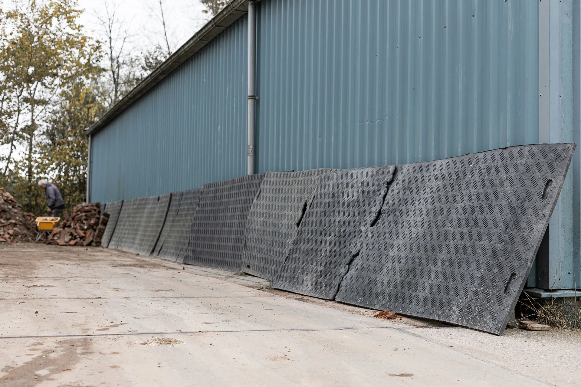 rijplaten als beschutting