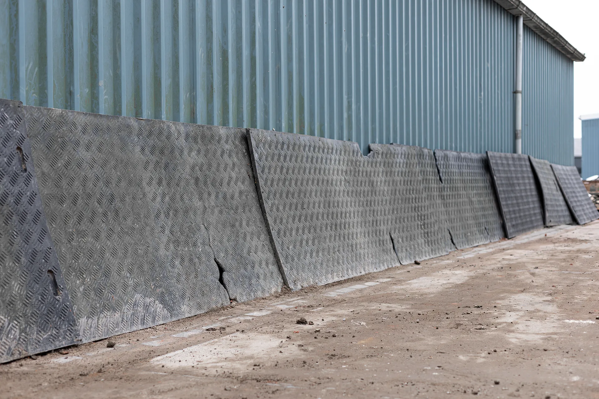 rijplaten kunststof als afdekking